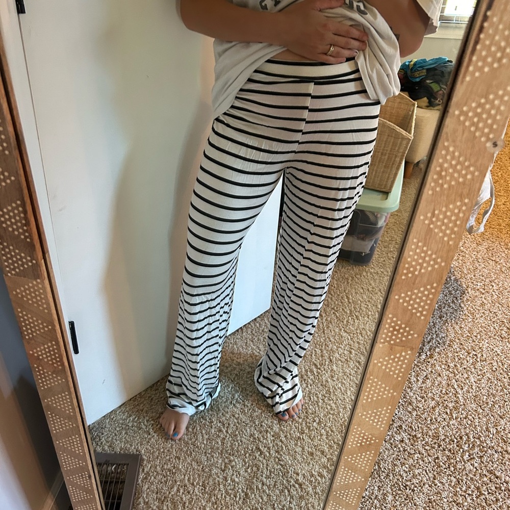 Boohoo striped pants